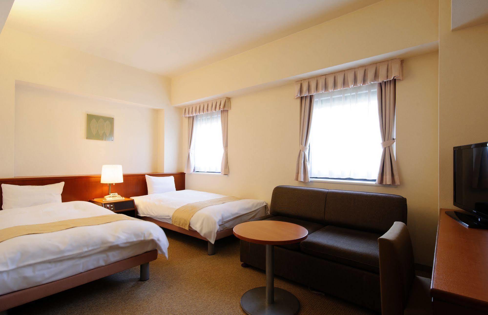 Chisun Hotel Кобе Экстерьер фото